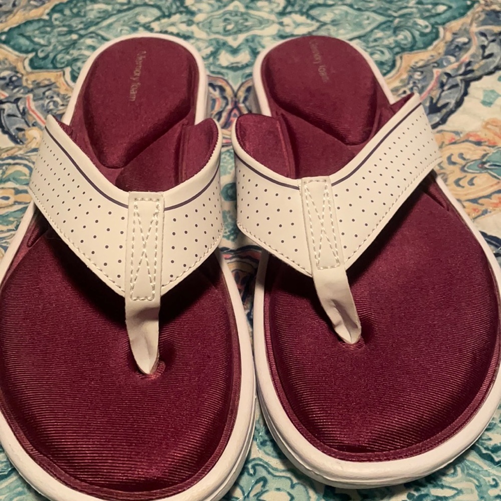 White /deep purple memory foam flip flops